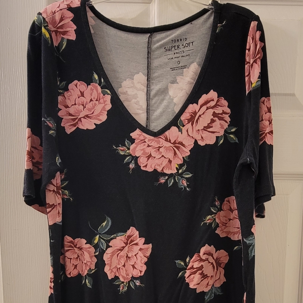 Torrid Size 0 Floral Tunic